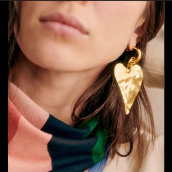 Sezane Jewelry - Sezane x Pangea Heart Earrings